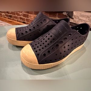 Native Jefferson Size C11 Navy Blue Sneakers